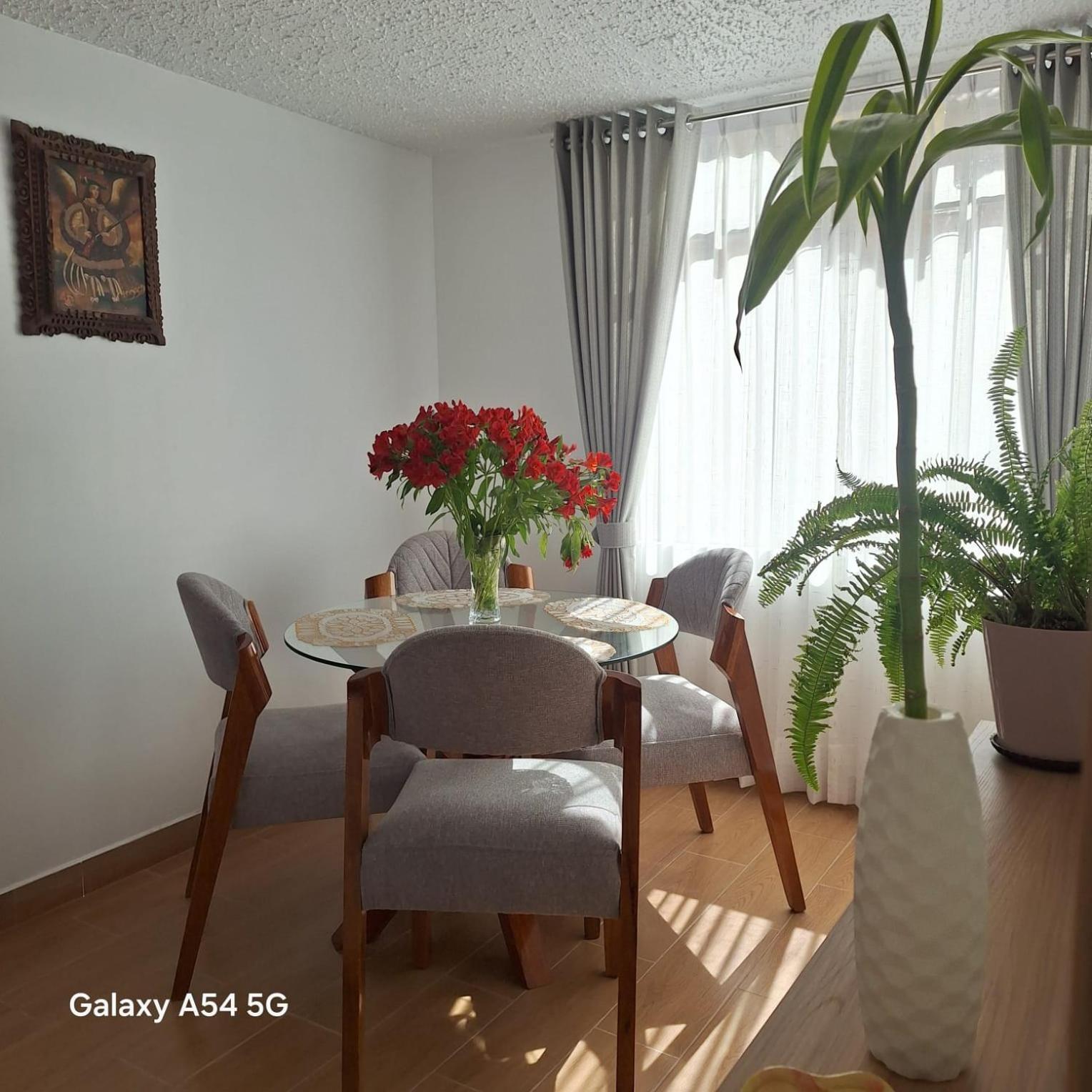 Appartement Departamento Calido Y Confortable